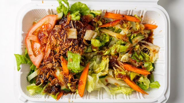 Hariyo Salad.